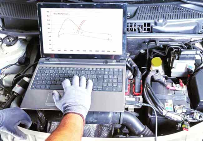 Диагностика двигателя автомобиля Диагностика двигателя автомобиля