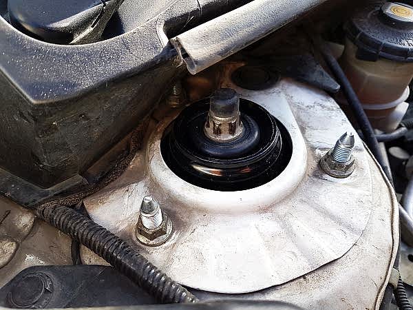 Замена опорного подшипника стоек