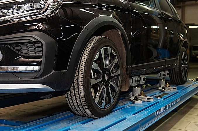 Восстановление геометрии кузова (стапель) Восстановление геометрии кузова (стапель)